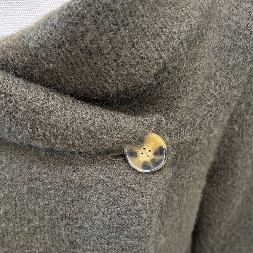 Adrienne Vittadini dark green wrap sweater. - Picture 3 of 8